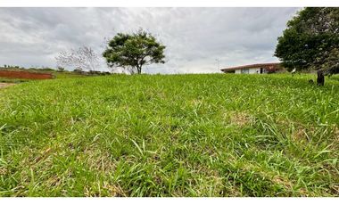 Lote en venta en condominio campestre - La Buitrera Palmira Valle