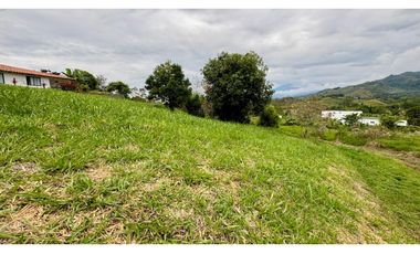 Lote en venta en condominio campestre - La Buitrera Palmira Valle