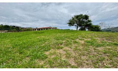 Lote en venta en condominio campestre - La Buitrera Palmira Valle