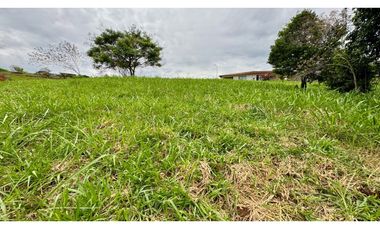 Lote en venta en condominio campestre - La Buitrera Palmira Valle