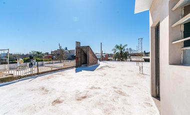 Galpón en venta zona Sur a una cuadra de Uriburu