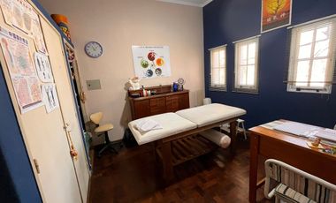 VENTA CASA - PLANTA ALTA - A 2 CUADRAS DE BV