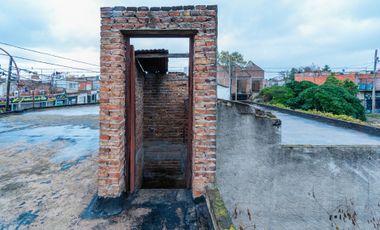 Locales comerciales lote prop venta Casanova centr