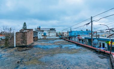 Locales comerciales lote prop venta Casanova centr