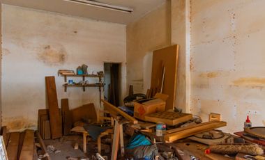 Locales comerciales lote prop venta Casanova centr