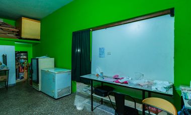 Locales comerciales lote prop venta Casanova centr