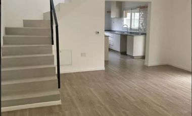 VENTA CASA INDIO CUA GOLF, EXALTACION DE LA CRUZ