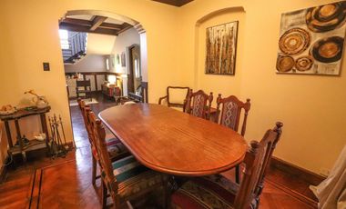 EXCELENTE CASA  EN  EL MEJOR LUGAR DE SAN ISIDRO