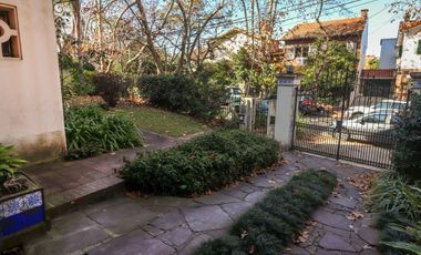 EXCELENTE CASA  EN  EL MEJOR LUGAR DE SAN ISIDRO