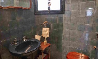 EXCELENTE CASA  EN  EL MEJOR LUGAR DE SAN ISIDRO