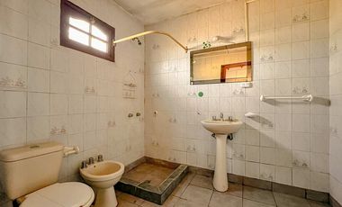 Venta casa 2 amb lote 600m2 Sierra de los Padres
