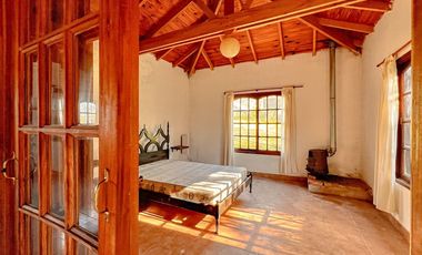 Venta casa 2 amb lote 600m2 Sierra de los Padres