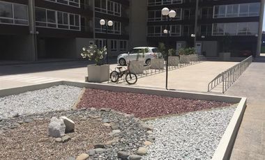 Departamento en Venta en Juan de Barros / Condominio Poeta Pedro Prado