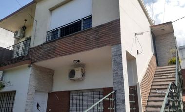 PH 3 AMBIENTES VENTA EL PALOMAR CON PATIO Y BALCON
