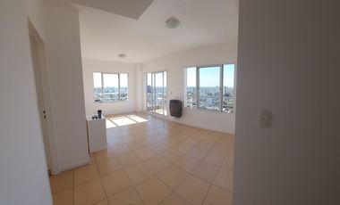 VENTA DEPARTAMENTO 4 AMB CON COCH APTO CREDITO
