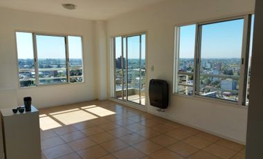 VENTA DEPARTAMENTO 4 AMB CON COCH APTO CREDITO