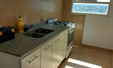 VENTA DEPARTAMENTO 4 AMB CON COCH APTO CREDITO