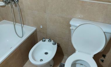 VENTA DEPARTAMENTO 4 AMB CON COCH APTO CREDITO