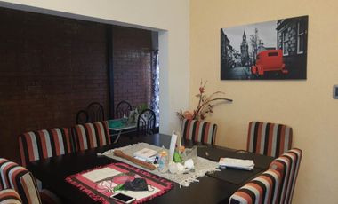 CASA 3 AMB +5 DPTOS.DE 2 AMB.EN VENTA SAN MIGUEL