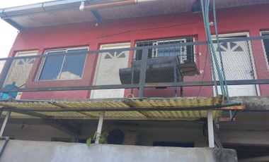 CASA 3 AMB +5 DPTOS.DE 2 AMB.EN VENTA SAN MIGUEL