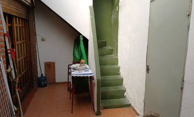 VENTA PH 4 AMb EN GERLI CON PATIO GARAGE Y TERRAZA