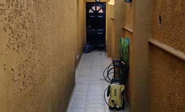 VENTA PH 4 AMb EN GERLI CON PATIO GARAGE Y TERRAZA
