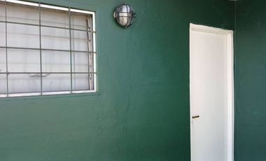VENTA PH 4 AMb EN GERLI CON PATIO GARAGE Y TERRAZA