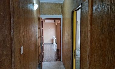 VENTA PH 4 AMb EN GERLI CON PATIO GARAGE Y TERRAZA