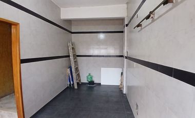 VENTA PH 4 AMb EN GERLI CON PATIO GARAGE Y TERRAZA