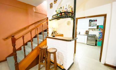 VENTA CASA 5 AMBIENTES TIGRE C/ JARDIN - PERMUTA