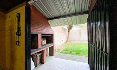 VENTA CASA 5 AMBIENTES TIGRE C/ JARDIN - PERMUTA