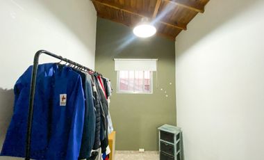 VENTA CASA 5 AMBIENTES TIGRE C/ JARDIN - PERMUTA