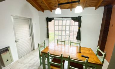 VENTA CASA 5 AMBIENTES TIGRE C/ JARDIN - PERMUTA