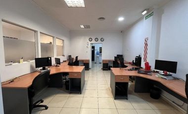 Venta Oficina local comercial las Rosas Plaza