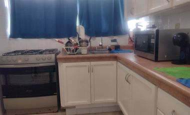 CASA AMUEBLADA DE 1 PISO