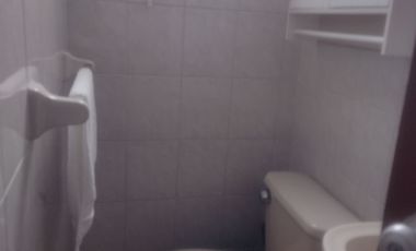 CASA AMUEBLADA DE 1 PISO