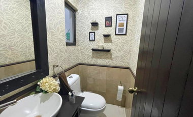 CASA EN VENTA EN AV. NACIONES UNIDAS, PARQUE REGENCY, ZAPOPAN