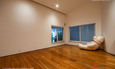 Casa con Alberca de Lujo en Renta en Fracc. Las Palmas Zapopan