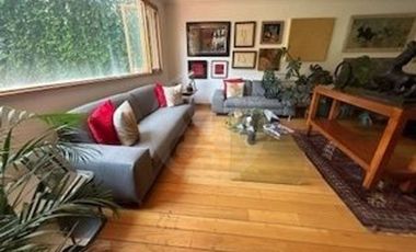 Casa en condominio en venta en Lomas de Bezares