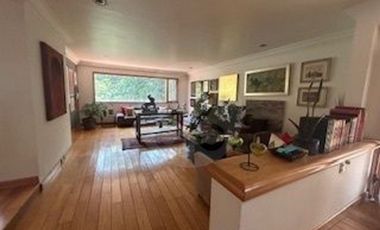 Casa en condominio en venta en Lomas de Bezares