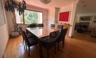 Casa en condominio en venta en Lomas de Bezares