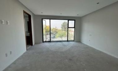 Casa en condominio en venta en Lomas de Tecamachalco