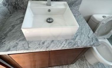 Casa en condominio en venta en Lomas de Tecamachalco