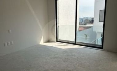 Casa en condominio en venta en Lomas de Tecamachalco