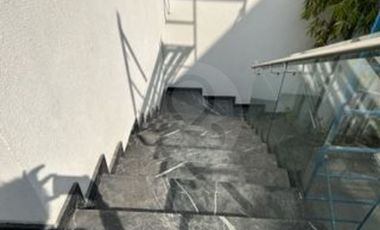 Casa en condominio en venta en Lomas de Tecamachalco