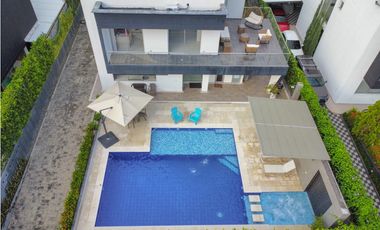 Espectacular casa para Permuta o Venta en San Jerónimo!