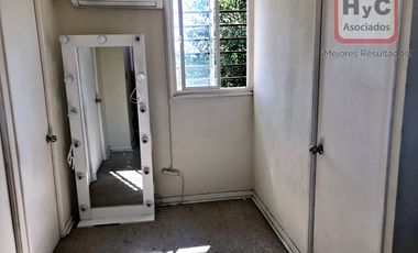 Oportunidad unica en la zona Venta a precio comercial.