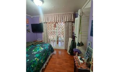 SE VENDE CASA CON TERRENO EN SECTOR CALLEJONES