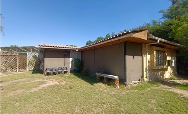 SE VENDE CASA CON TERRENO EN SECTOR CALLEJONES