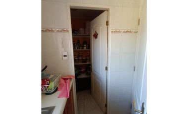 SE VENDE CASA CON TERRENO EN SECTOR CALLEJONES